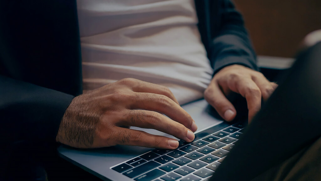 Thumbnail for How to Choose the Right Reseller for Hardware and Software Procurement